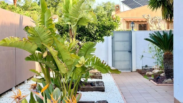 3 chambre Villa/Maison à vendre à Playa de Muchavista, El Campello avec piscine - 975 000 € (Ref: 9651991)