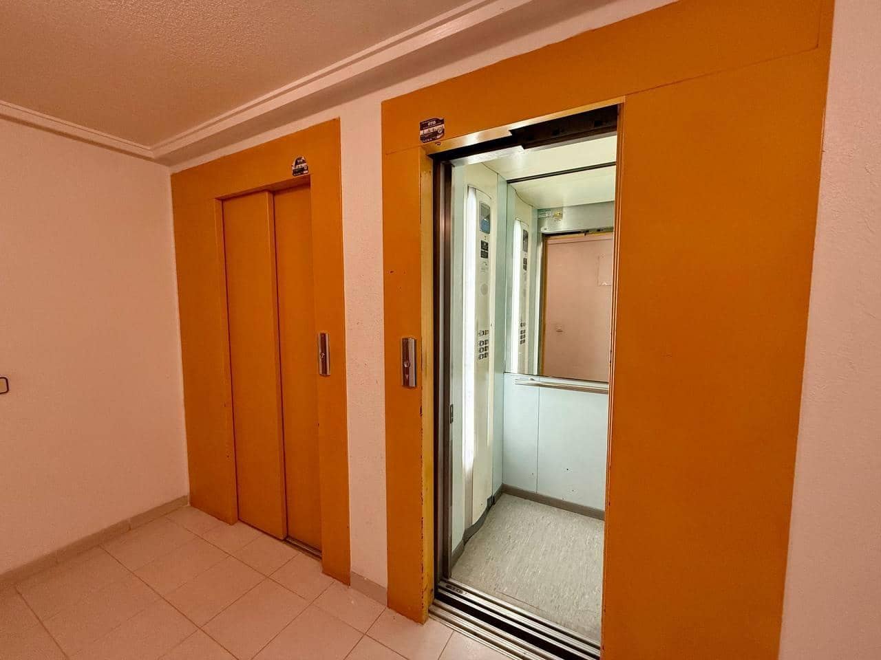 2 sypialnia Apartament na sprzedaż w Torrevieja - 189 900 € (Ref: 9651992)