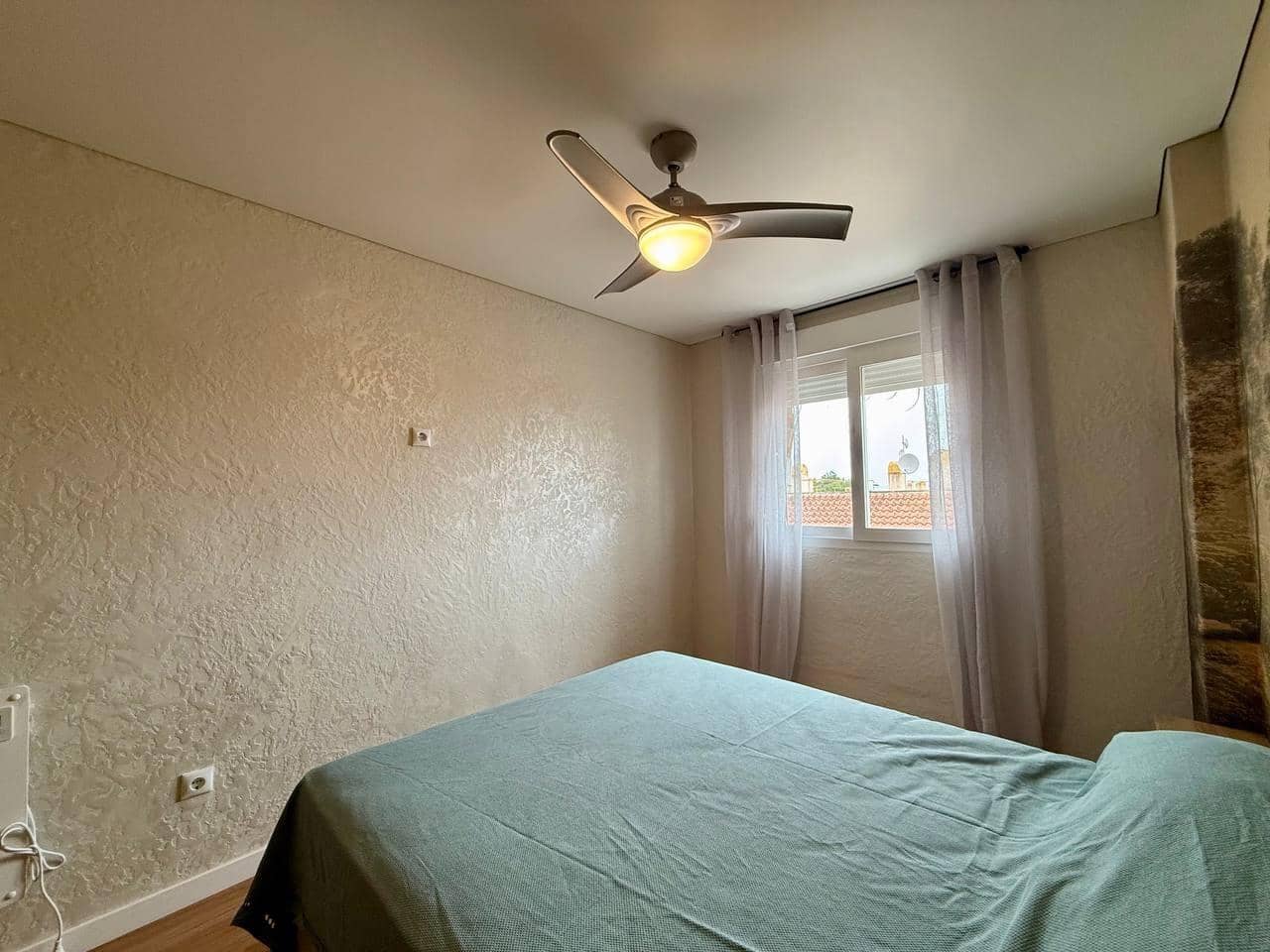 2 sypialnia Apartament na sprzedaż w Torrevieja - 189 900 € (Ref: 9651992)