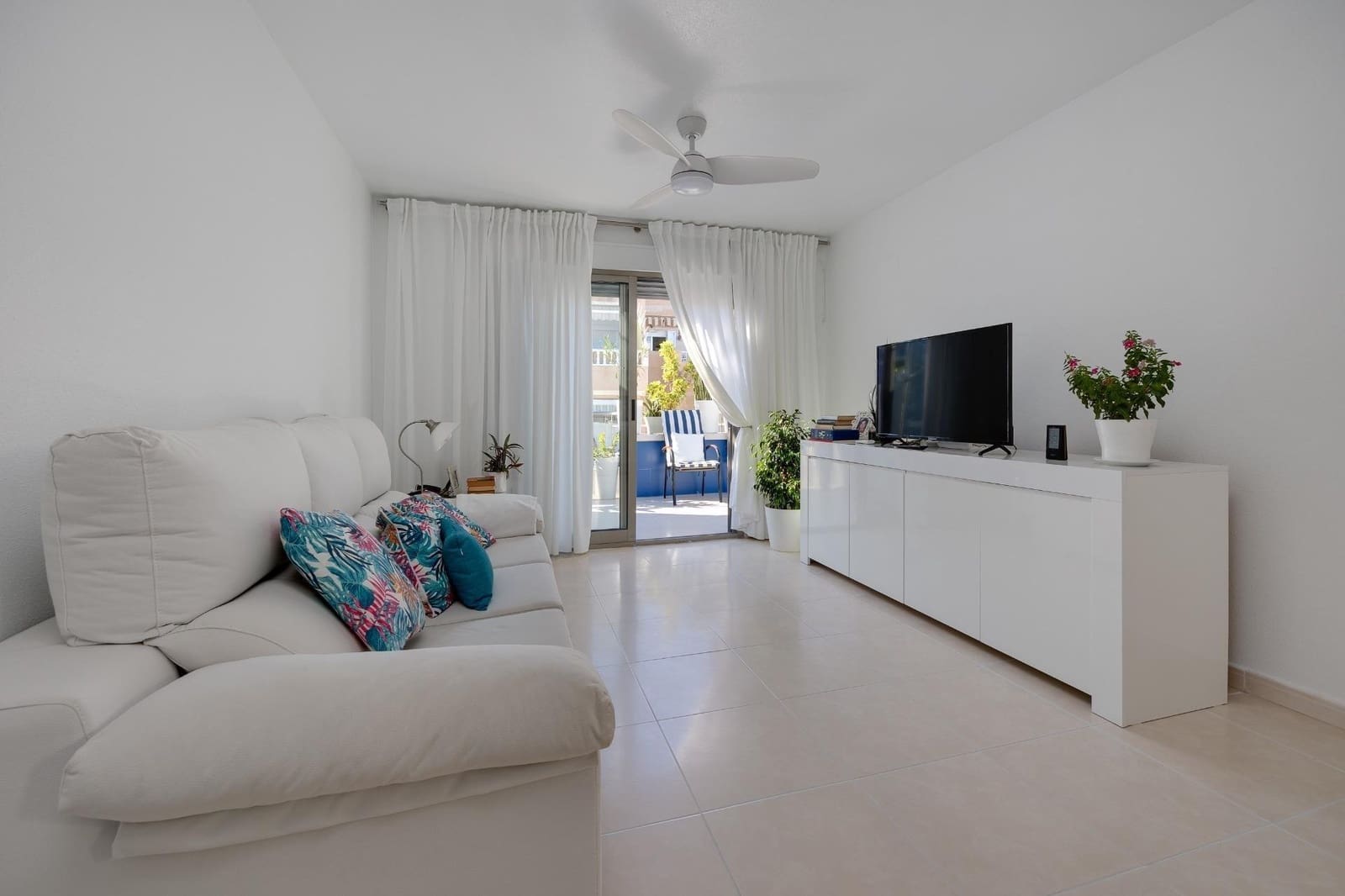3 camera da letto Attico in vendita in Torrevieja con piscina garage - 350.000 € (Rif: 9651993)