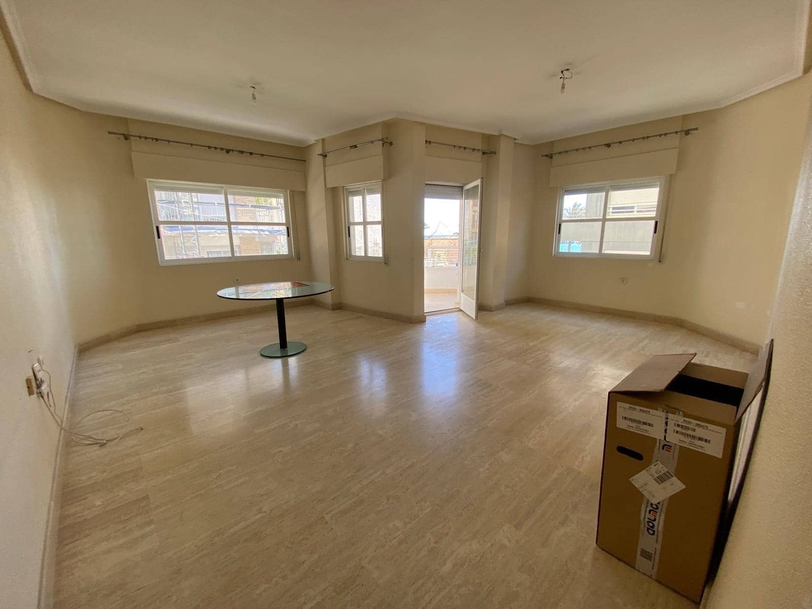 4 bedroom Apartment for sale in Torrevieja - € 370,000 (Ref: 9651994)