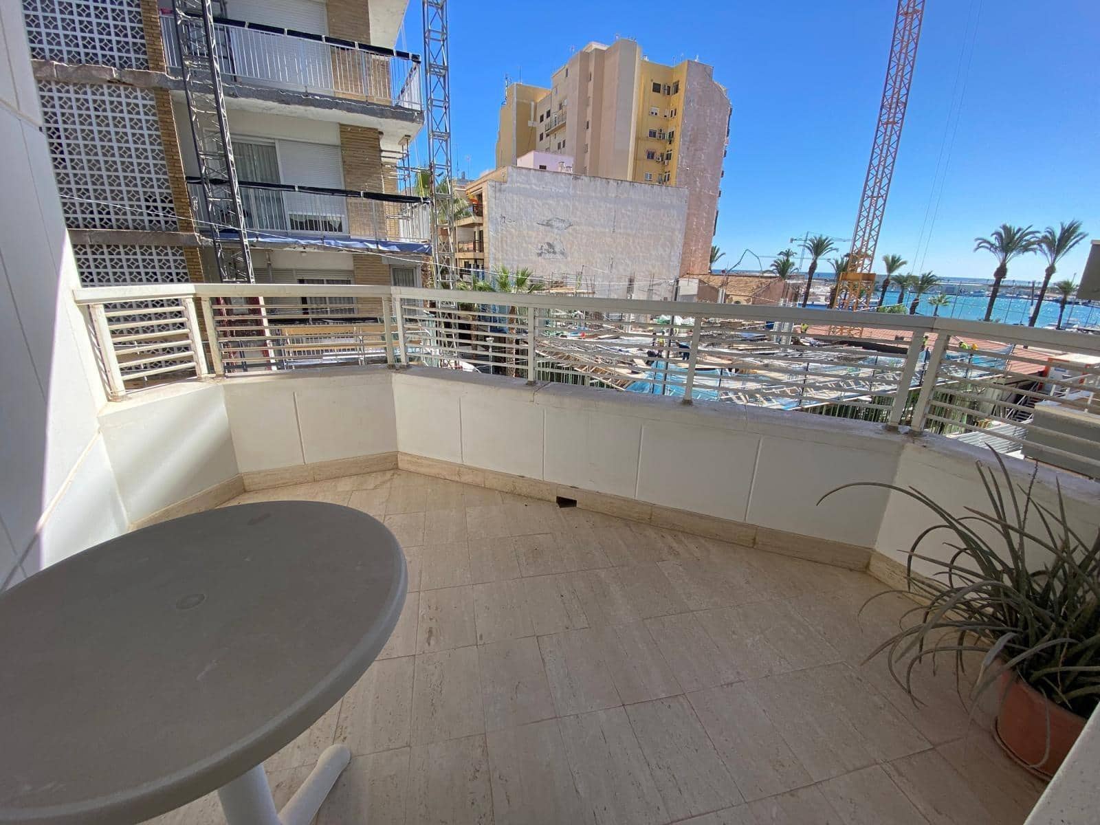 4 bedroom Apartment for sale in Torrevieja - € 370,000 (Ref: 9651994)
