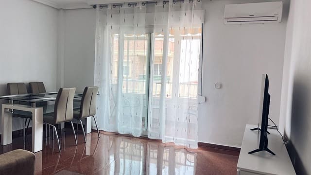 2 soveværelse Lejlighed til salg i Las Piscinas Naturales, Torrevieja - € 165.000 (Ref: 9656102)