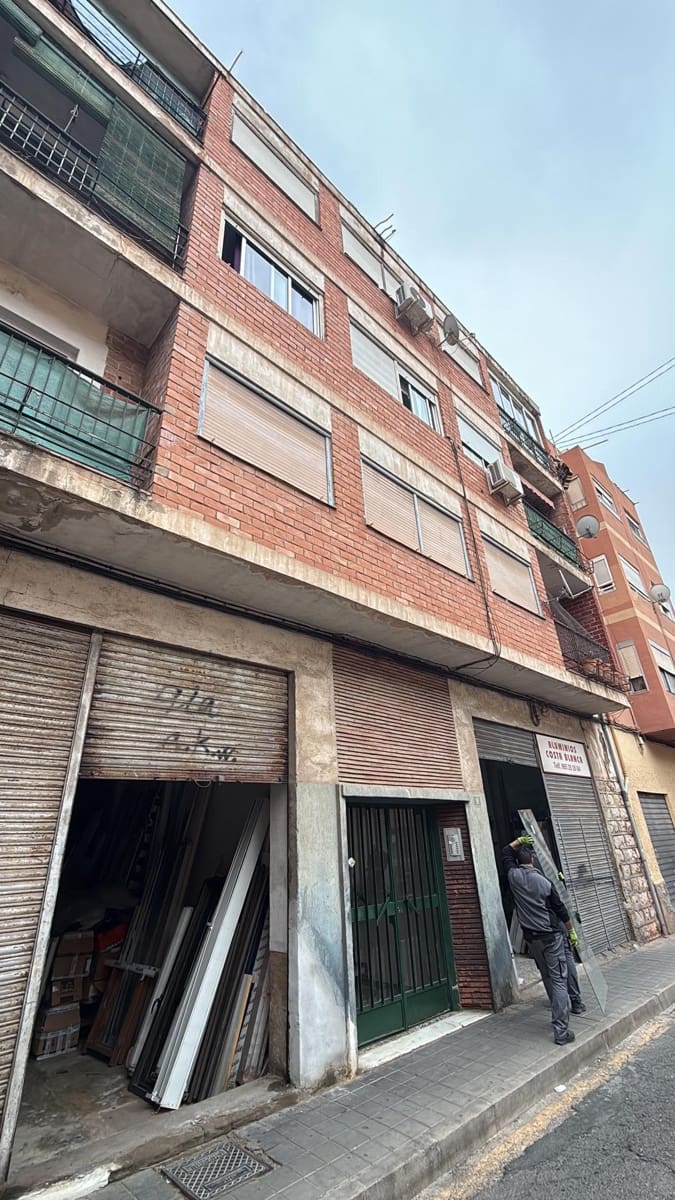 Apartamento de 3 habitaciones en Alicante / Alacant ciudad en venta - 119.000 € (Ref: 9659431)