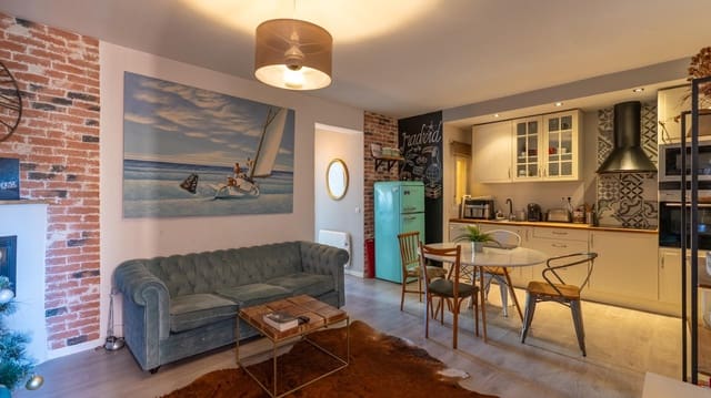 2 soverom Penthouse til salgs i Moscardó, Madrid by - € 389 000 (Ref: 9666499)