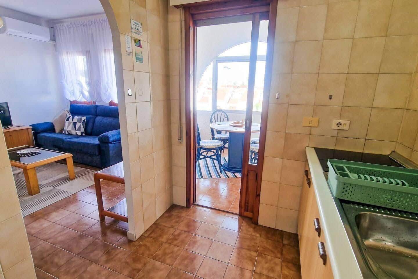 1 makuuhuone Huoneisto myytävänä paikassa Torrevieja mukana uima-altaan - 119 900 € (Ref: 9666500)
