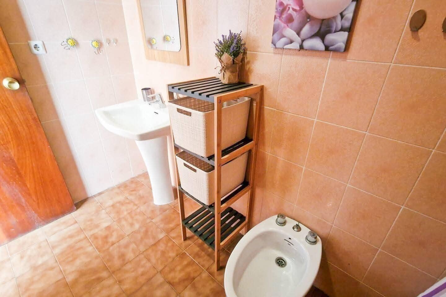 1 makuuhuone Huoneisto myytävänä paikassa Torrevieja mukana uima-altaan - 119 900 € (Ref: 9666500)