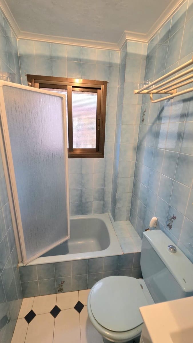 4 sovrum Lägenhet till salu i Gijon - 154 900 € (Ref: 9670640)