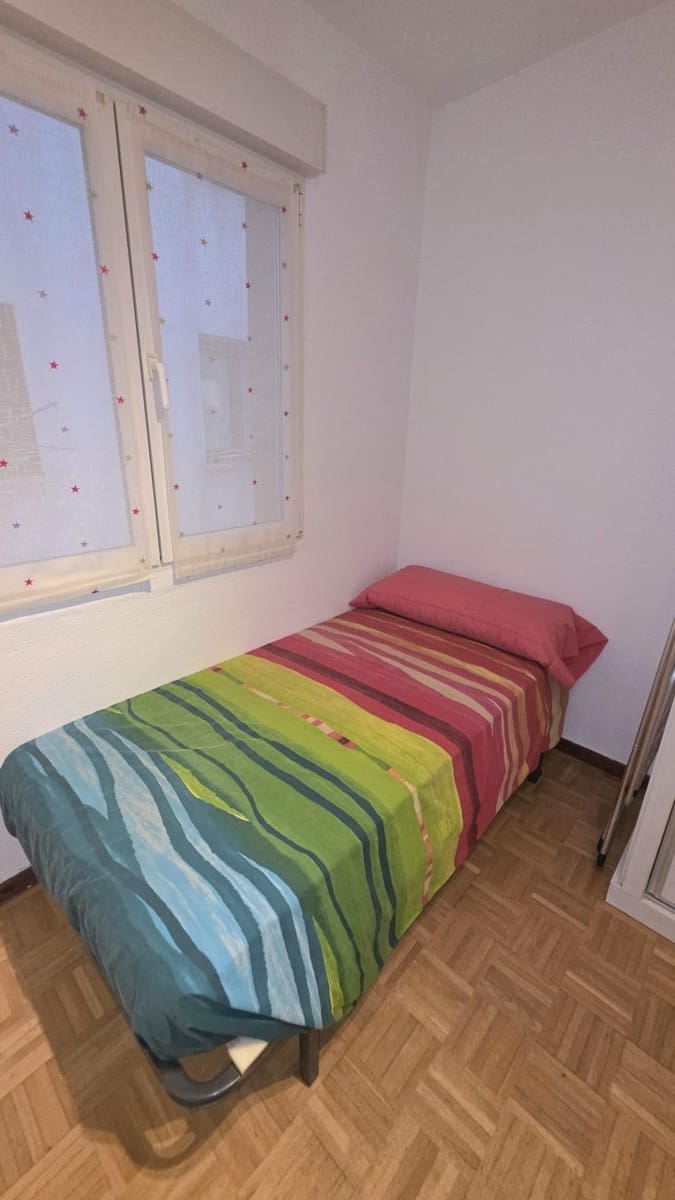 2 bedroom Apartment for sale in Gijon - € 151,900 (Ref: 9670640)