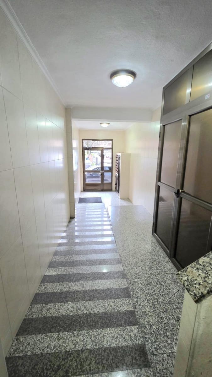 2 bedroom Apartment for sale in Gijon - € 151,900 (Ref: 9670640)