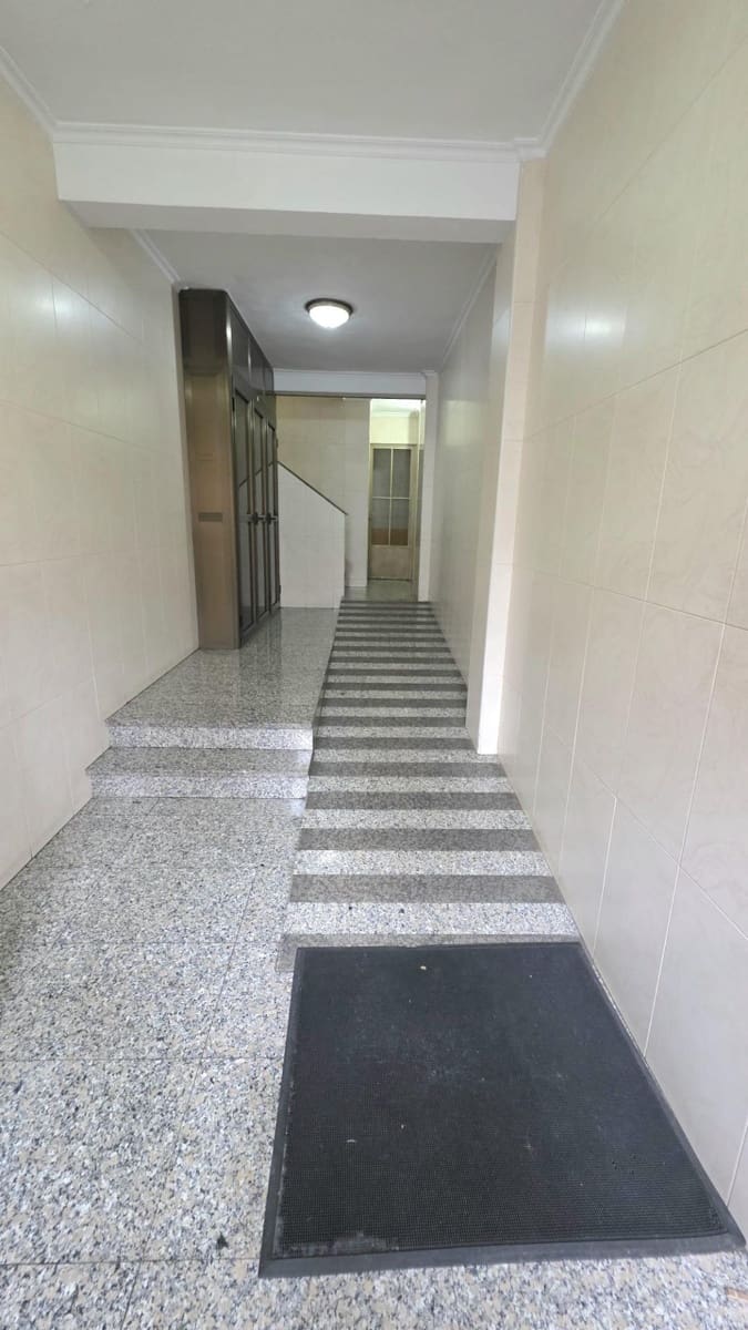 2 bedroom Apartment for sale in Gijon - € 151,900 (Ref: 9670640)