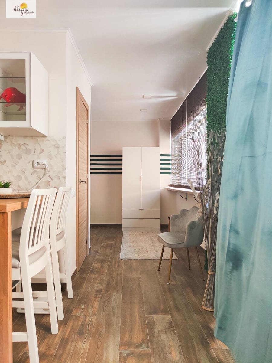 4 slaapkamer Hotel te koop in Alicante stad - € 485.000 (Ref: 9674216)