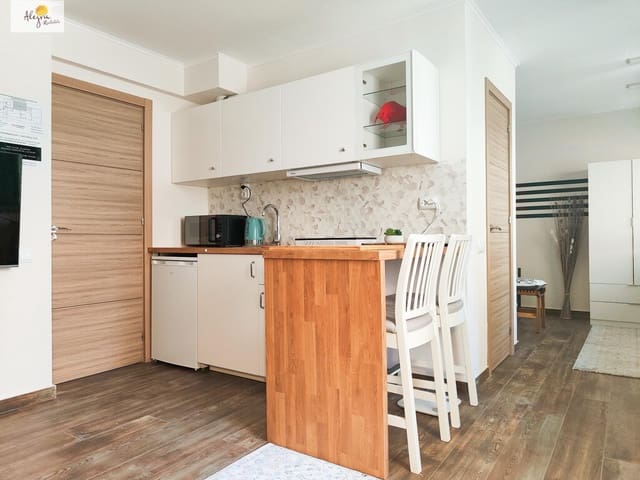 4 slaapkamer Hotel te koop in Alicante stad - € 485.000 (Ref: 9674216)