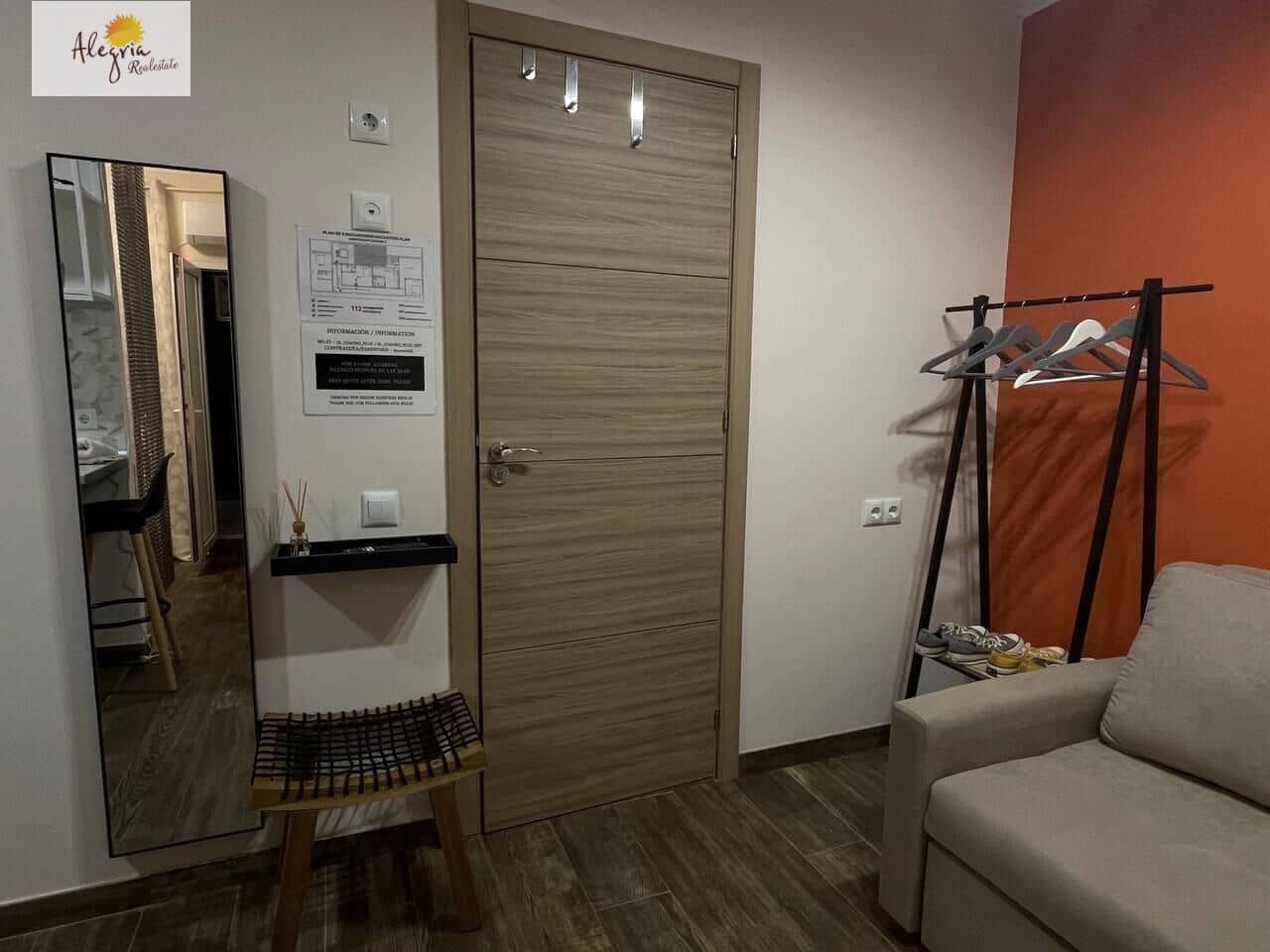 4 slaapkamer Hotel te koop in Alicante stad - € 485.000 (Ref: 9674216)