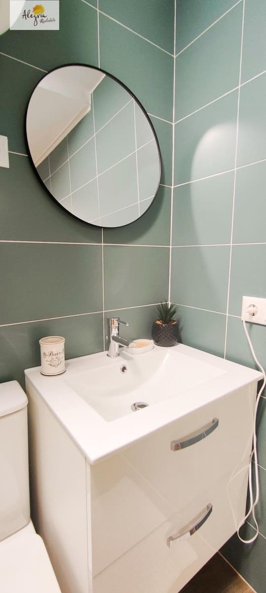 4 slaapkamer Hotel te koop in Alicante stad - € 485.000 (Ref: 9674216)