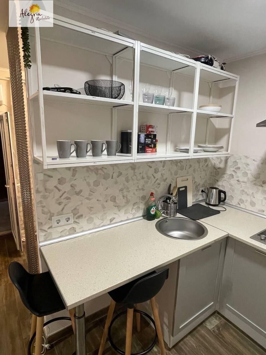 4 slaapkamer Hotel te koop in Alicante stad - € 485.000 (Ref: 9674216)