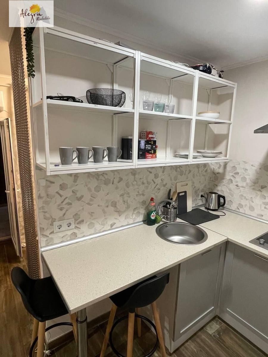 4 slaapkamer Hotel te koop in Alicante stad - € 485.000 (Ref: 9674216)