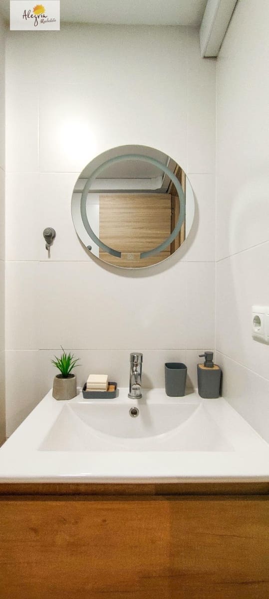 4 slaapkamer Hotel te koop in Alicante stad - € 485.000 (Ref: 9674216)