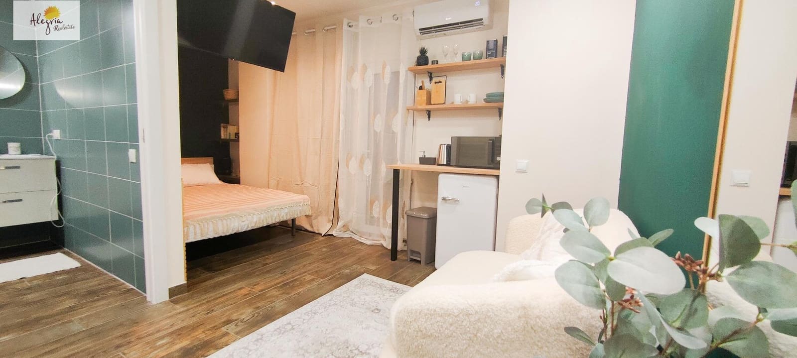 4 slaapkamer Hotel te koop in Alicante stad - € 485.000 (Ref: 9674216)