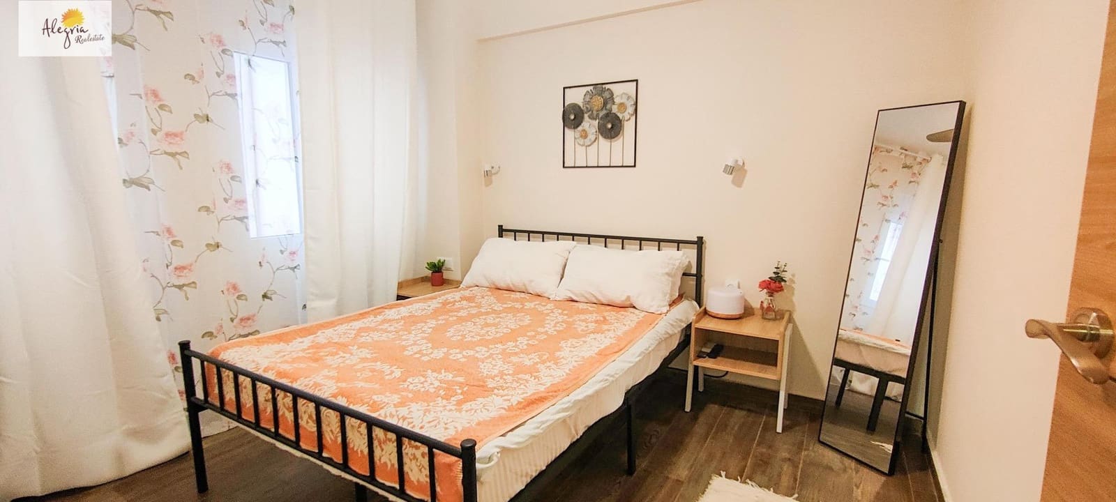 4 slaapkamer Hotel te koop in Alicante stad - € 485.000 (Ref: 9674216)