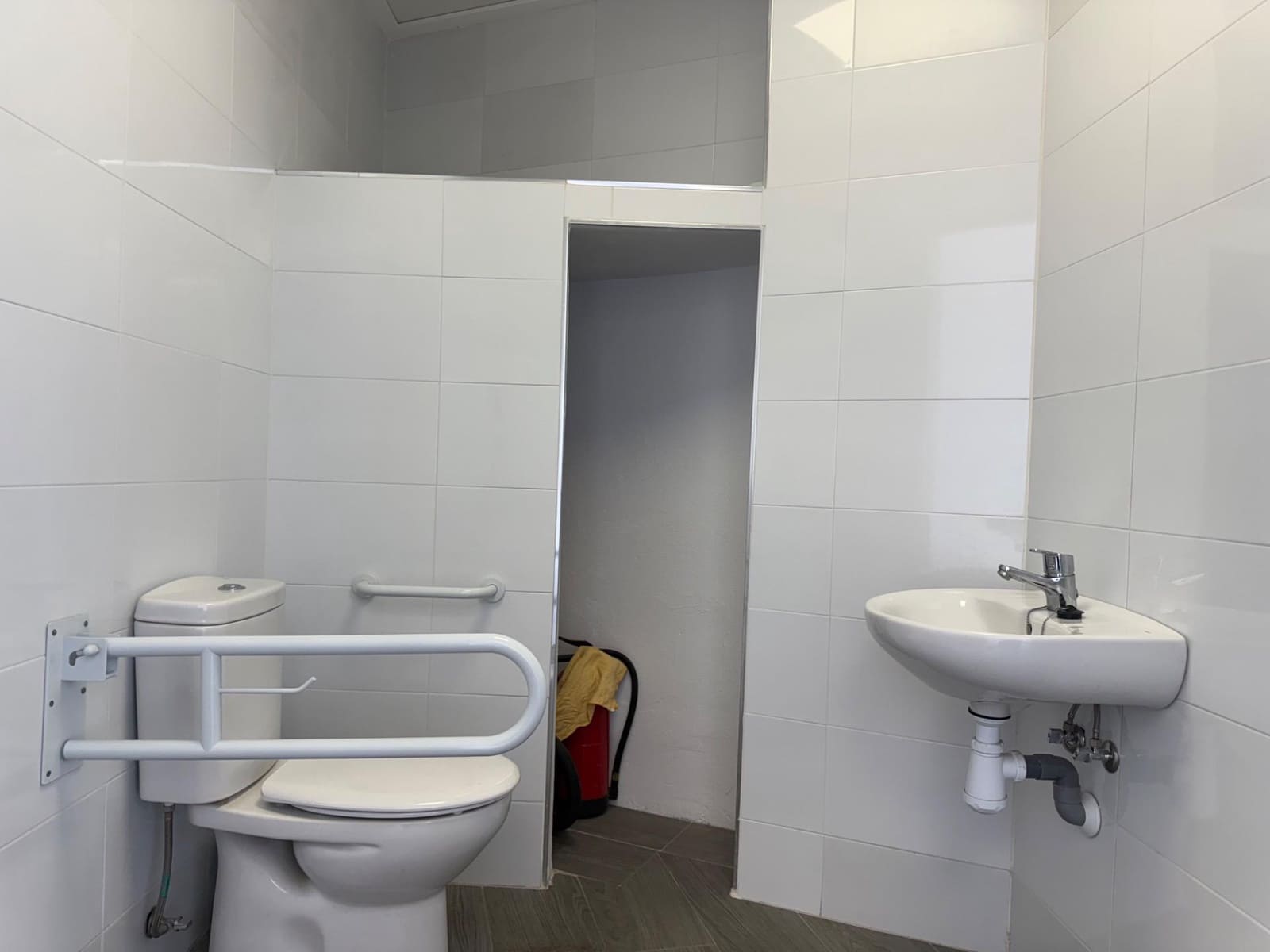 Escritório para venda em Torrevieja - 229 900 € (Ref: 9674217)