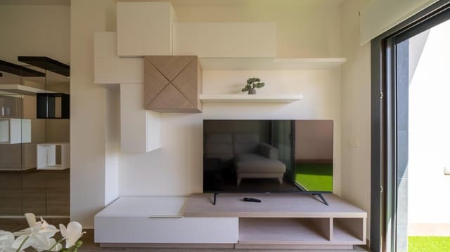 Ático de 2 habitaciones en Finestrat en venta con piscina garaje - 355.000 € (Ref: 9677473)