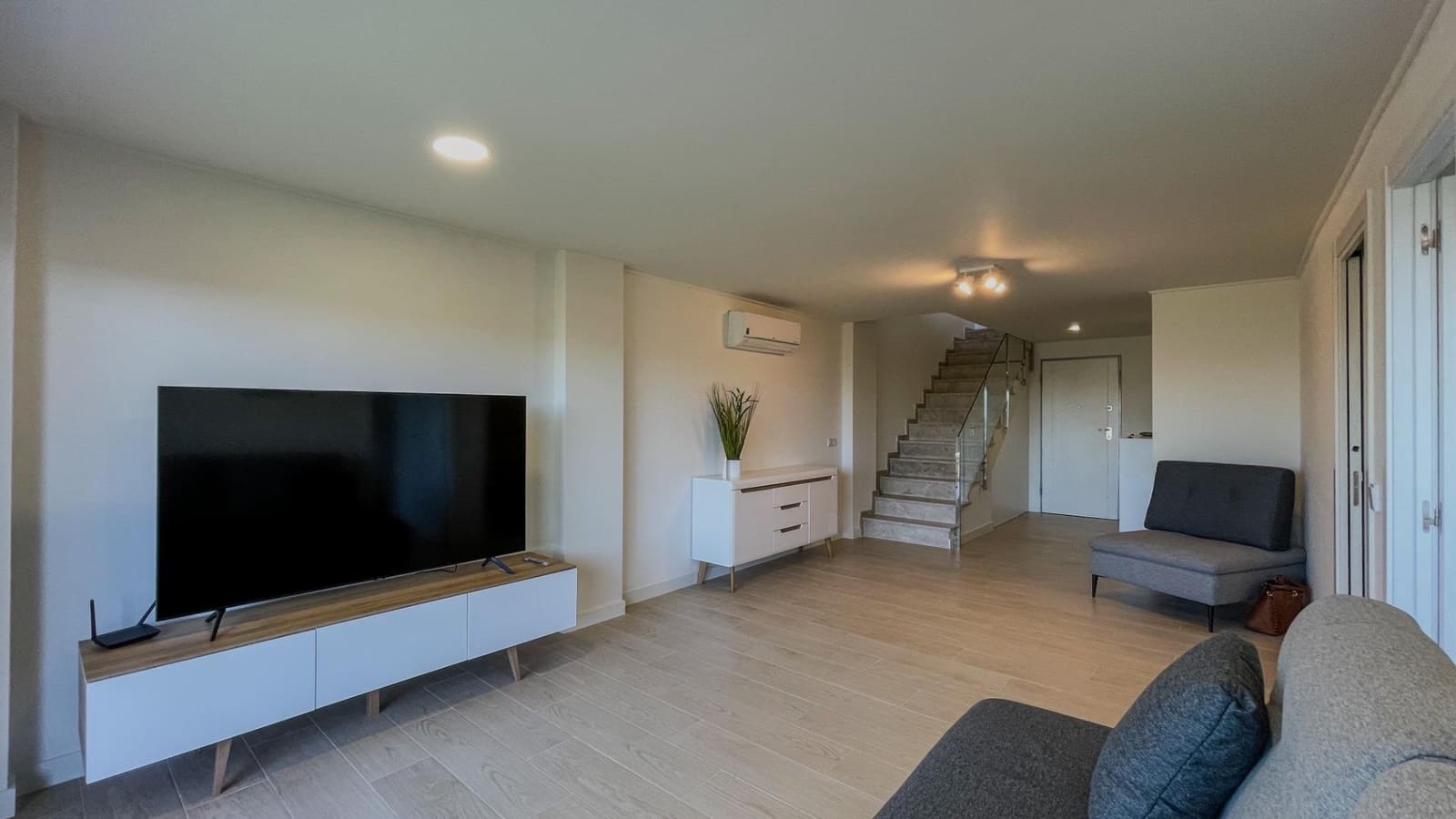 3 bedroom Penthouse for sale in Finestrat with pool - € 620,000 (Ref: 9677475)