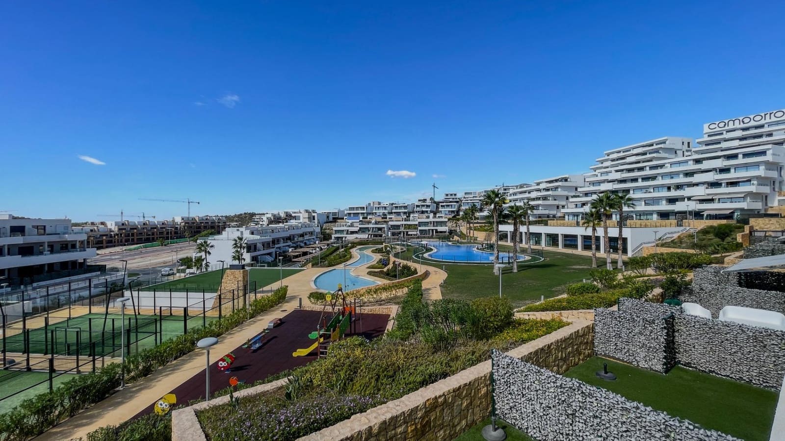 3 bedroom Penthouse for sale in Finestrat with pool - € 620,000 (Ref: 9677475)