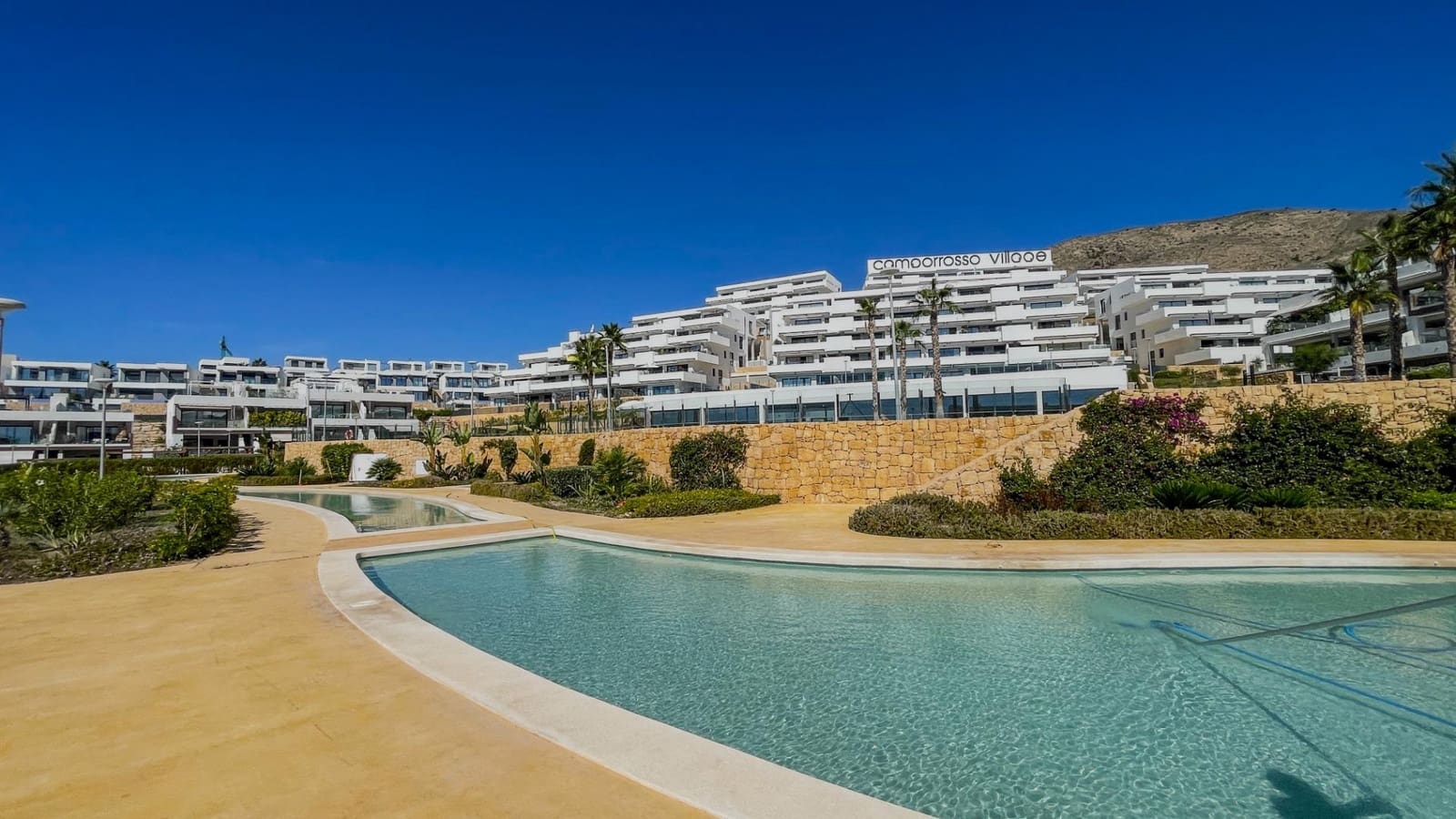 3 bedroom Penthouse for sale in Finestrat with pool - € 620,000 (Ref: 9677475)