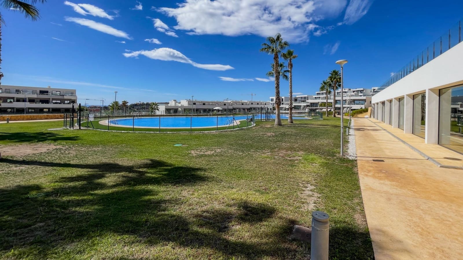 3 bedroom Penthouse for sale in Finestrat with pool - € 620,000 (Ref: 9677475)