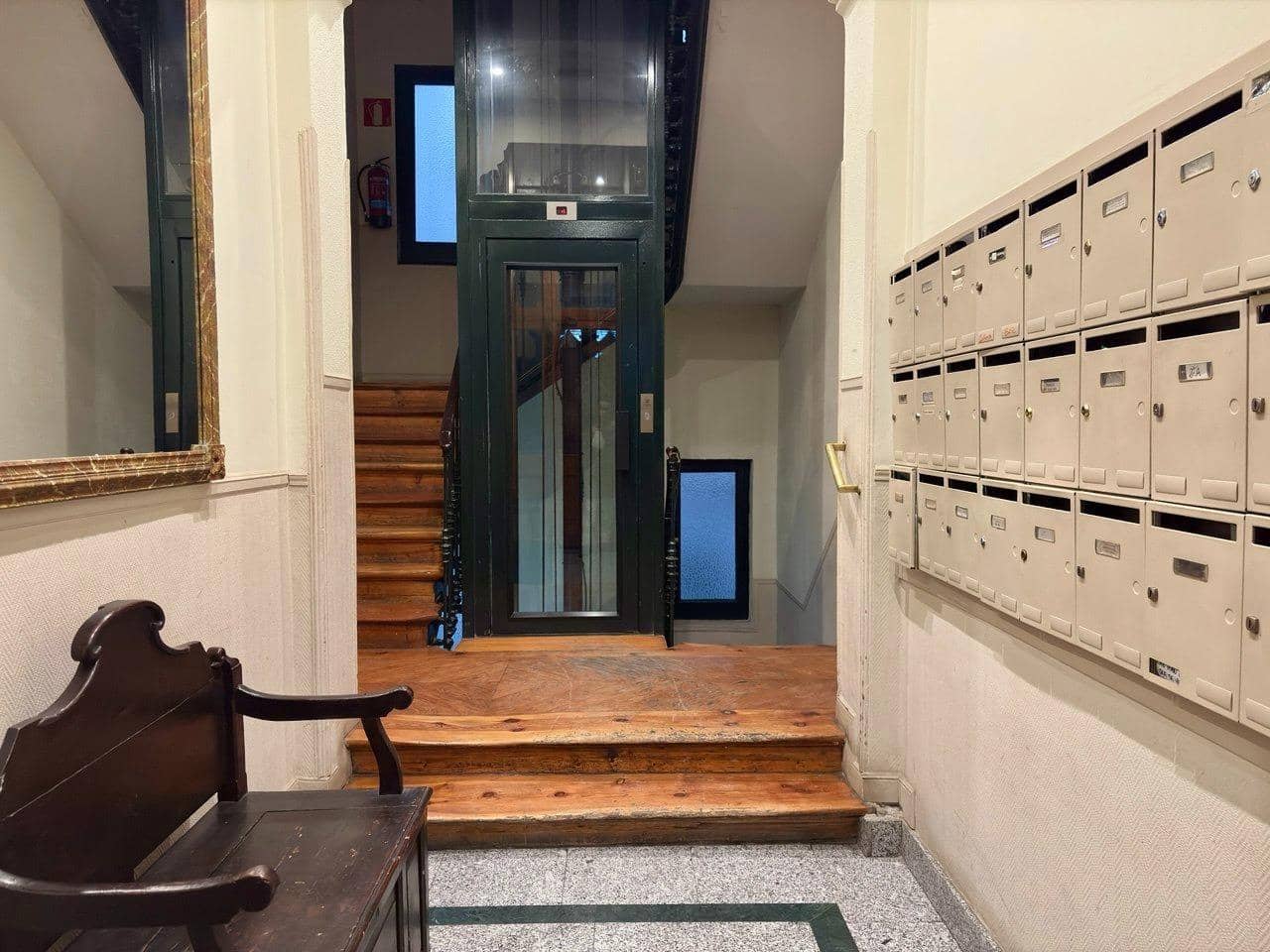 2 slaapkamer Flat te koop in Madrid stad - € 497.000 (Ref: 9677477)