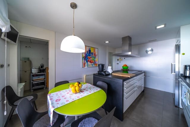 4 Zimmer Apartment zu verkaufen in Poble Nou - Montiboli, La Villajoyosa / Vila Joiosa mit Pool Garage - 650.000 € (Ref: 9679862)