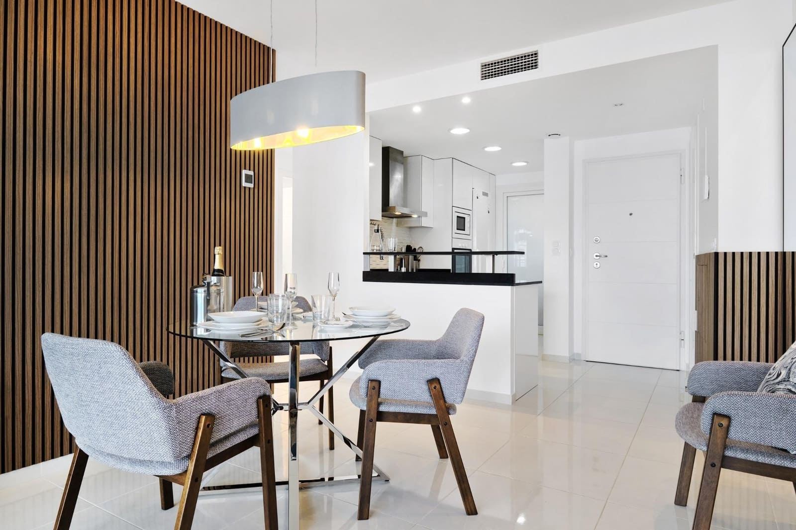 2 makuuhuone Huoneisto myytävänä paikassa Punta Prima mukana uima-altaan - 449 900 € (Ref: 9679865)