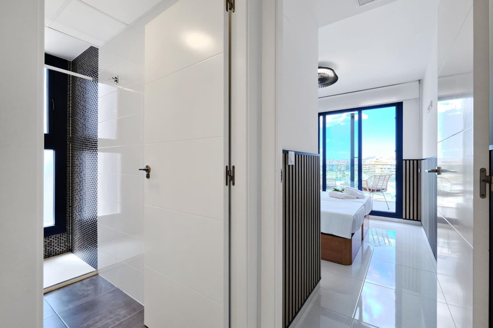 2 makuuhuone Huoneisto myytävänä paikassa Punta Prima mukana uima-altaan - 449 900 € (Ref: 9679865)