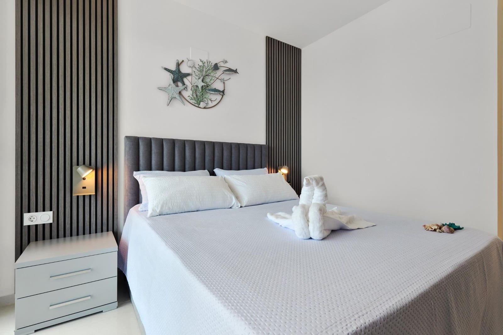 2 makuuhuone Huoneisto myytävänä paikassa Punta Prima mukana uima-altaan - 449 900 € (Ref: 9679865)