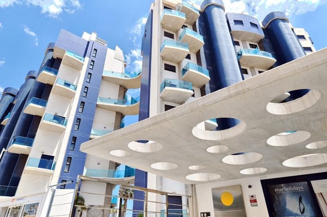 2 makuuhuone Huoneisto myytävänä paikassa Punta Prima, Torrevieja mukana uima-altaan - 449 900 € (Ref: 9679865)