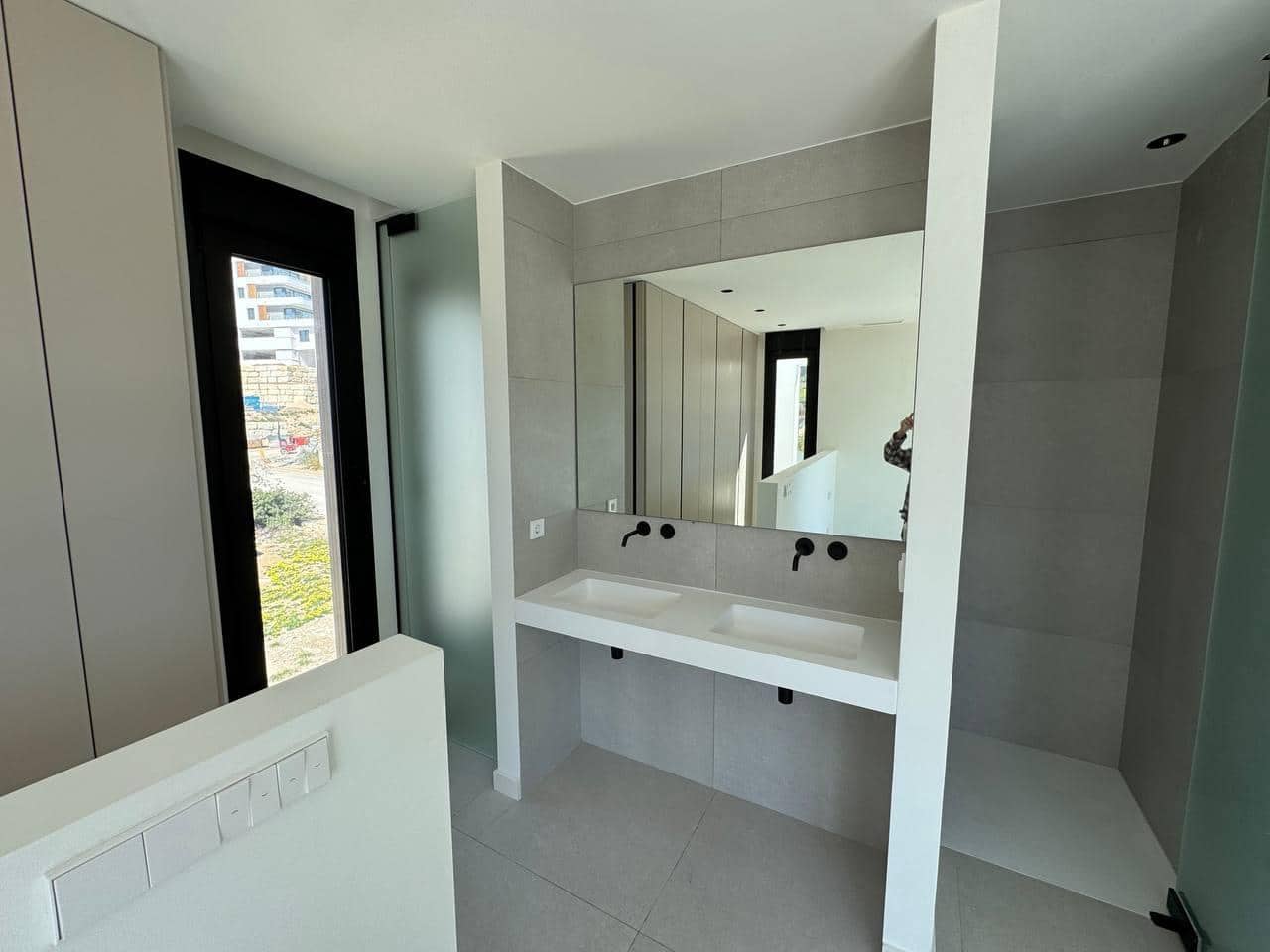 3 quarto Moradia para venda em Finestrat com piscina - 850 000 € (Ref: 9679867)