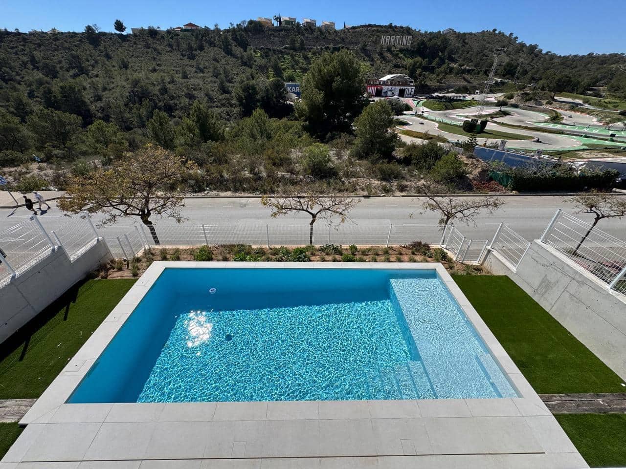 3 quarto Moradia para venda em Finestrat com piscina - 850 000 € (Ref: 9679867)