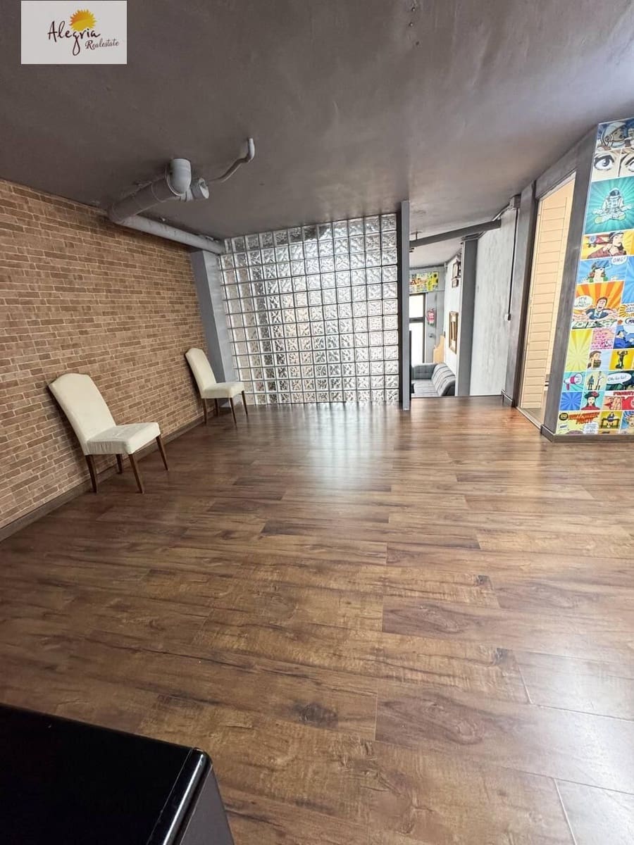 Commercial for sale in Mislata - € 80,000 (Ref: 9679868)