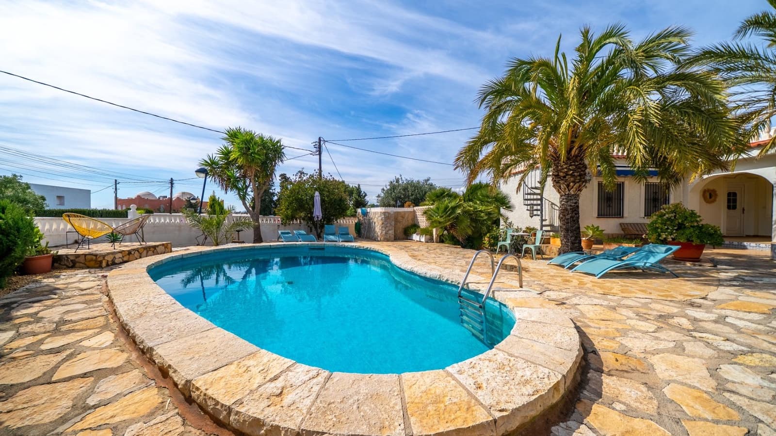 3 sypialnia Willa na sprzedaż w El Campello z basenem garażem - 880 000 € (Ref: 9679870)