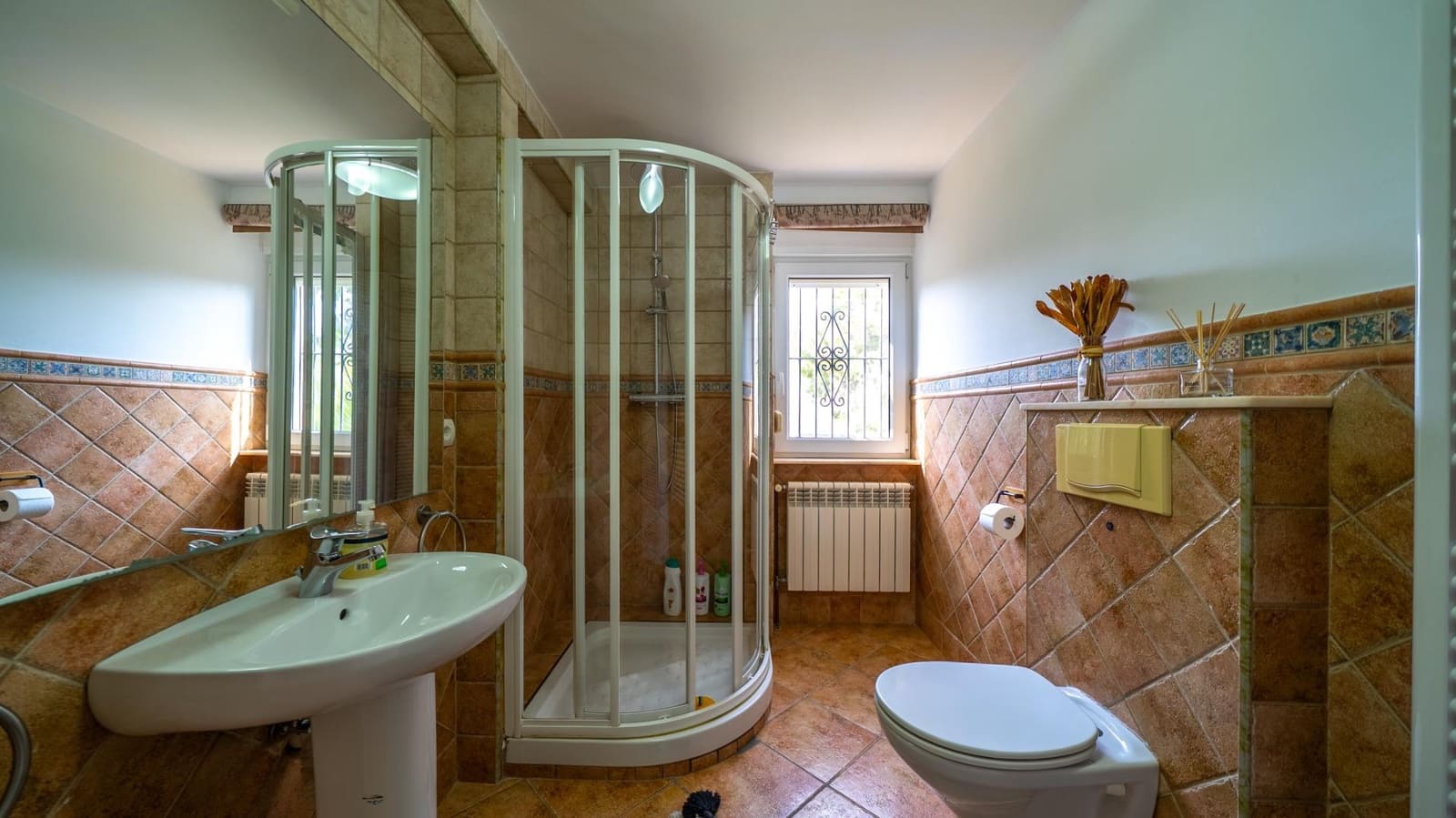 3 sypialnia Willa na sprzedaż w El Campello z basenem garażem - 880 000 € (Ref: 9679870)