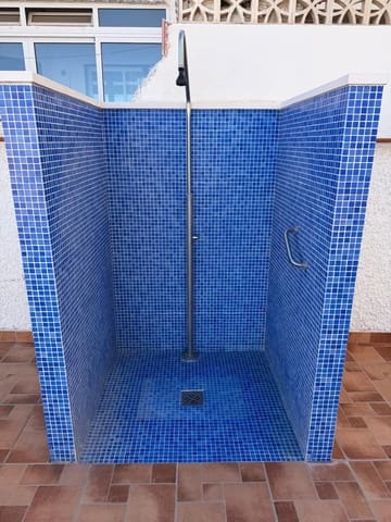 Apartamento de 2 habitaciones en Nueva Torrevieja, Torrevieja en venta - 137.000 € (Ref: 9690604)