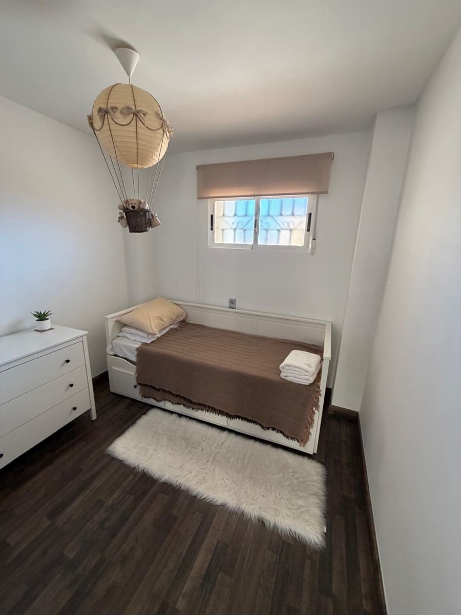 2 soveværelse Lejlighed til salg i Torrevieja - € 137.000 (Ref: 9690604)