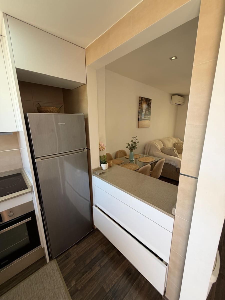 2 soveværelse Lejlighed til salg i Torrevieja - € 137.000 (Ref: 9690604)