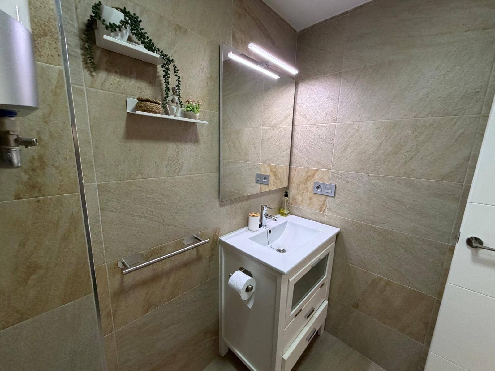 2 soveværelse Lejlighed til salg i Torrevieja - € 137.000 (Ref: 9690604)