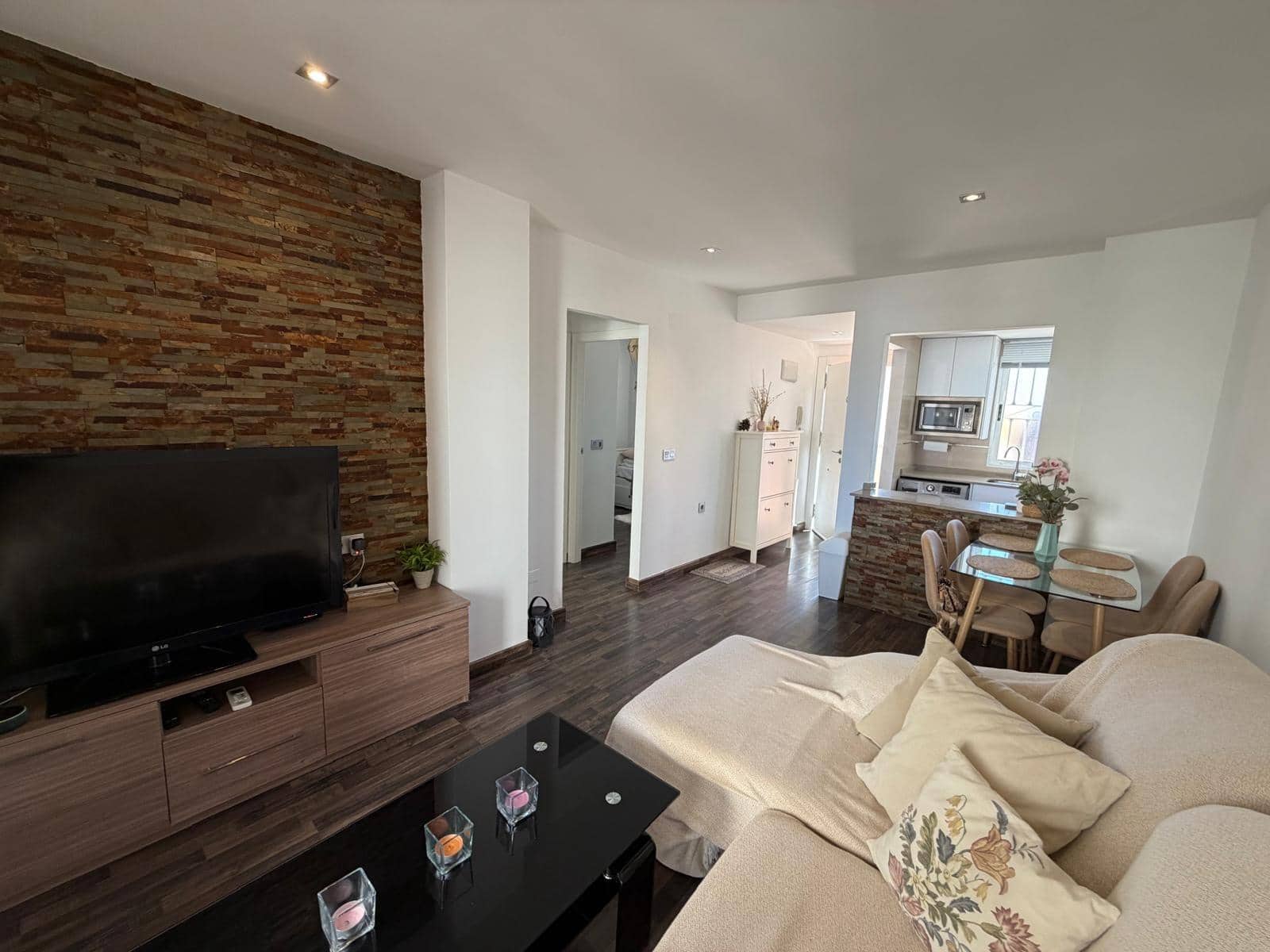 2 soveværelse Lejlighed til salg i Torrevieja - € 137.000 (Ref: 9690604)