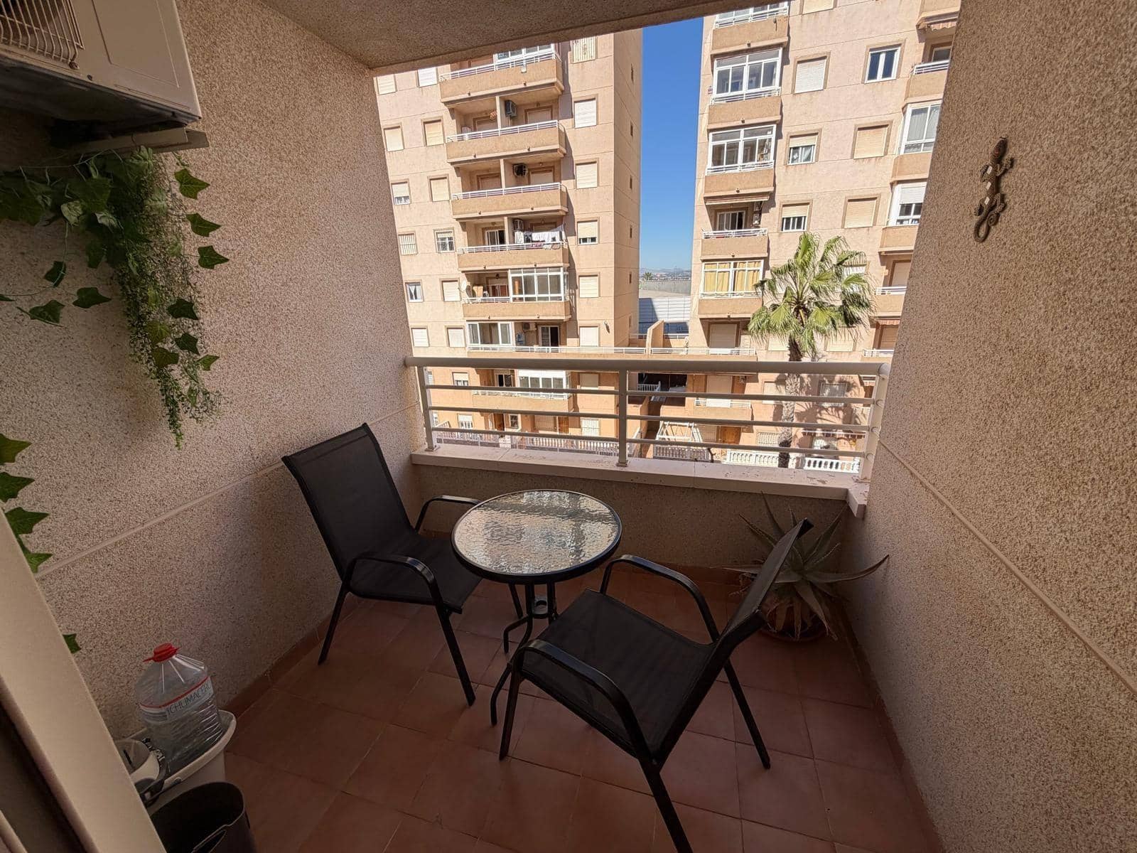 2 soveværelse Lejlighed til salg i Torrevieja - € 137.000 (Ref: 9690604)