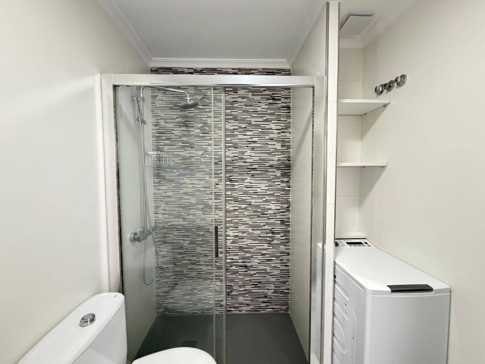 2 soveværelse Lejlighed til salg i Torrevieja - € 200.000 (Ref: 9690605)