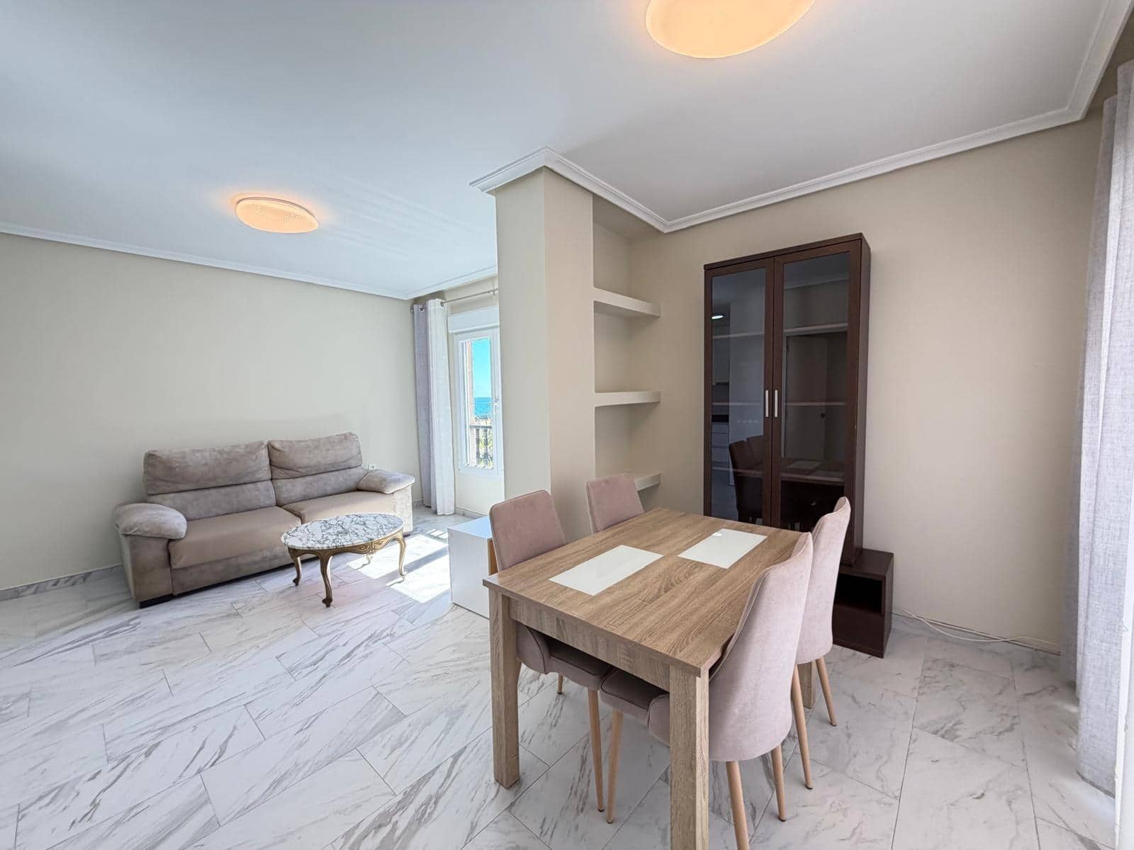 2 soveværelse Lejlighed til salg i Torrevieja - € 200.000 (Ref: 9690605)