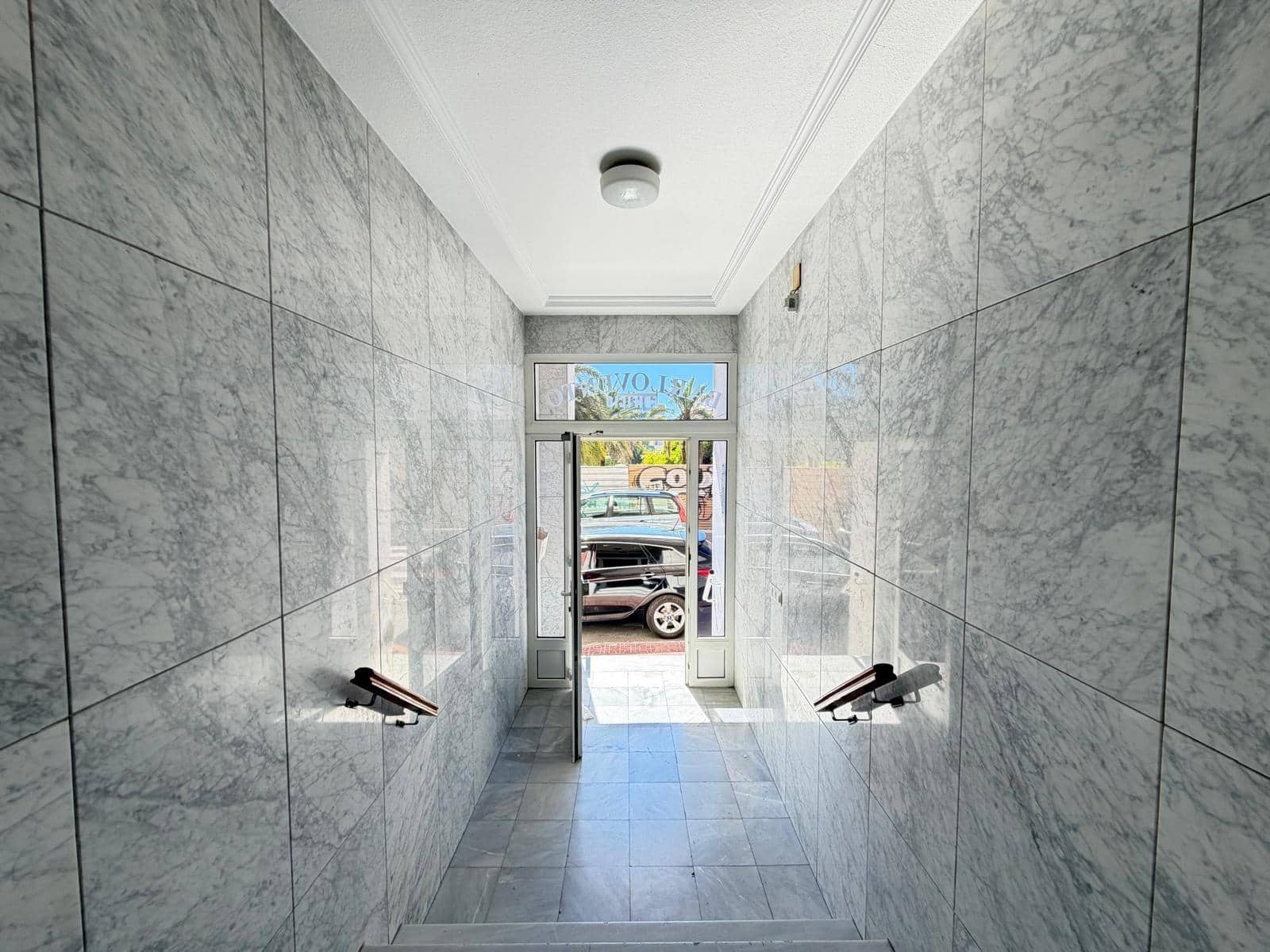 2 soveværelse Lejlighed til salg i Torrevieja - € 200.000 (Ref: 9690605)